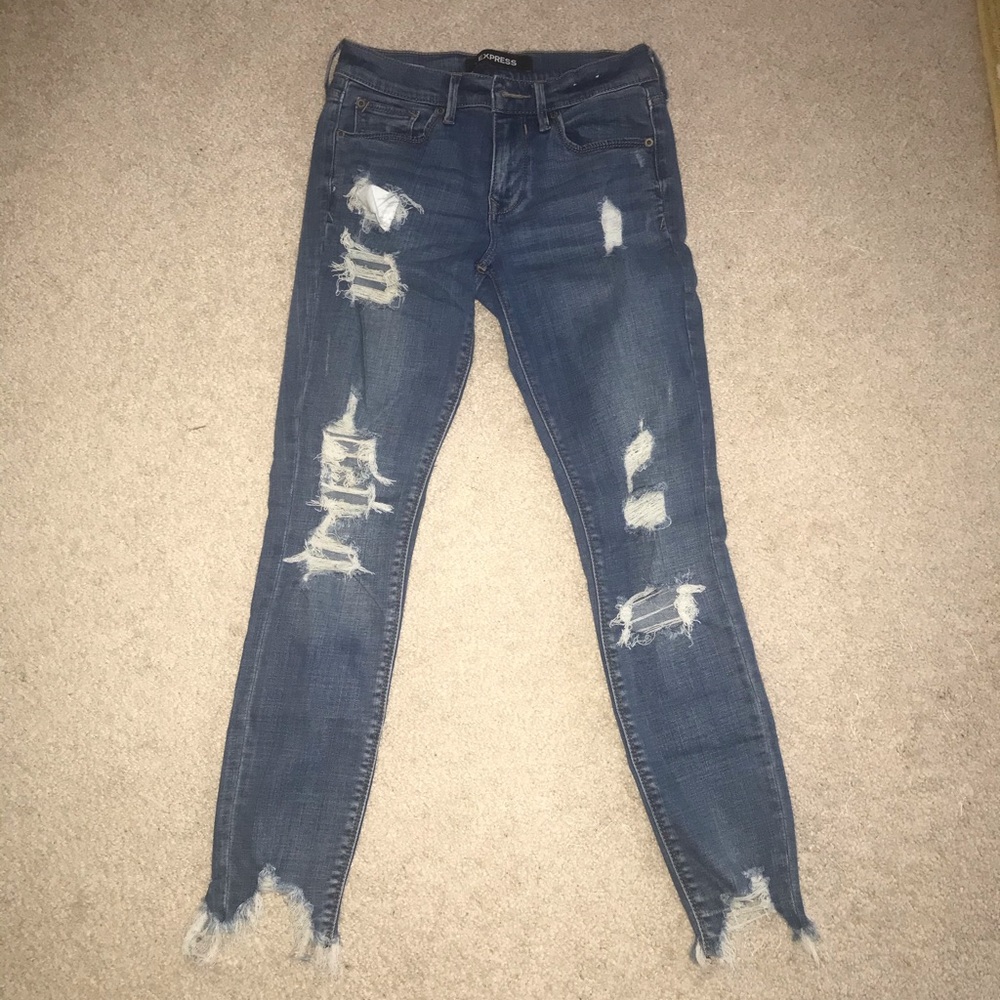 Express Distressed jeans